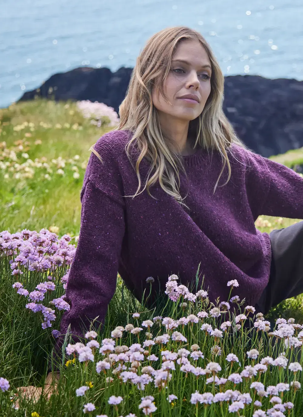Fisherman Donegal Fleck Slouchy Sweater in Blackcurrant